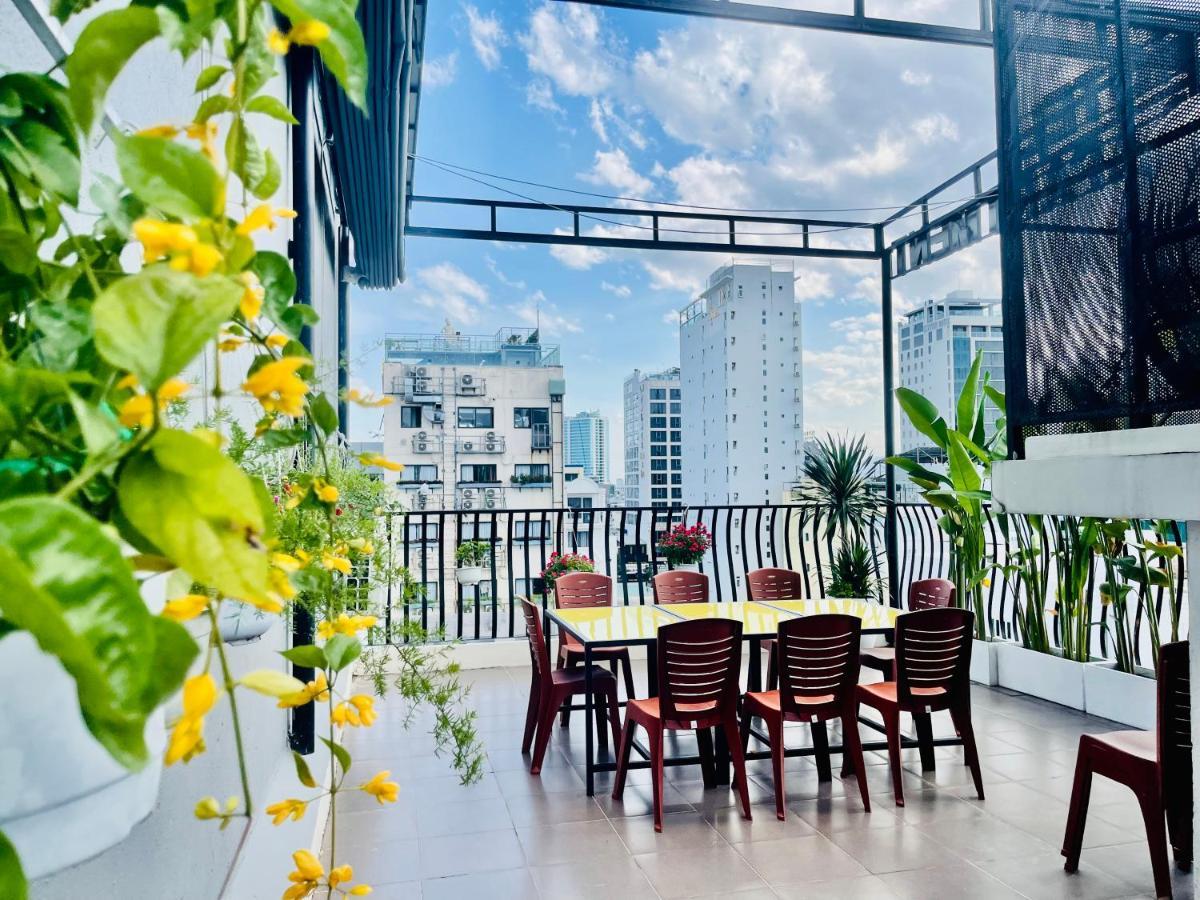 Hana Hotel & Apartment Дананг Екстер'єр фото