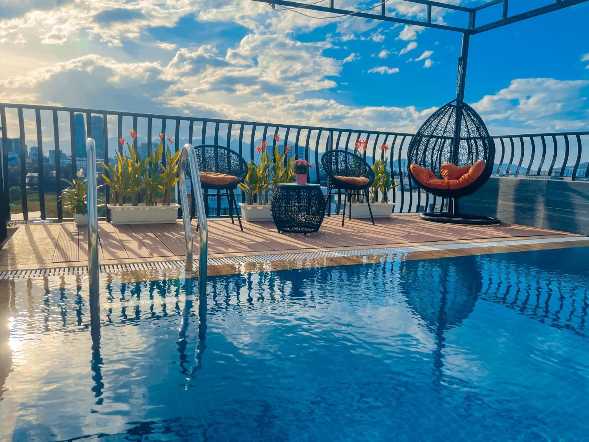 Hana Hotel & Apartment Дананг Екстер'єр фото
